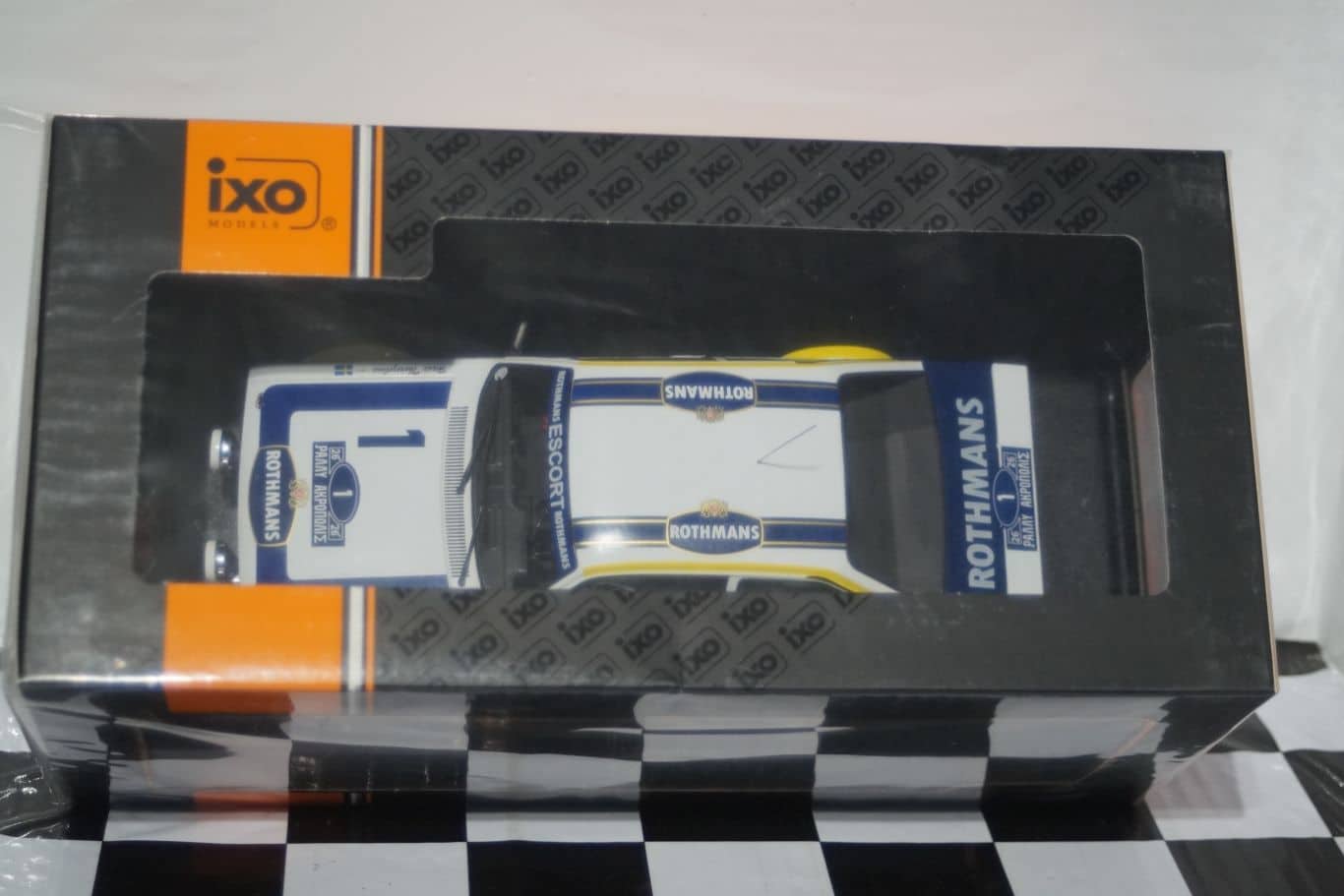 IXO Ford Escort Mk2 RS 1800 Driven Rally Acropolis 1979 by B.Waldegard 1:18