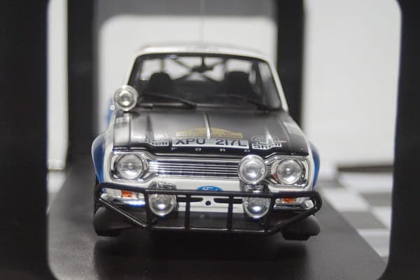 Ixo ford escort mk1 rs 1600 safari rally 1973 1:18 18rmc075b.20