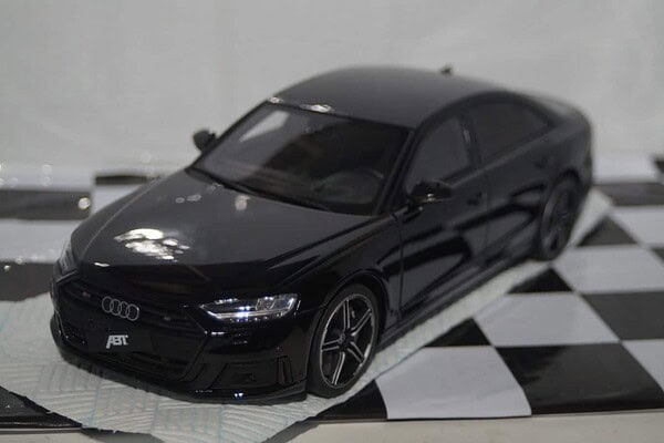 Gt spirit audi abt s8 black 1:18 resin gt356