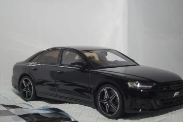 Gt spirit audi abt s8 black 1:18 resin gt356