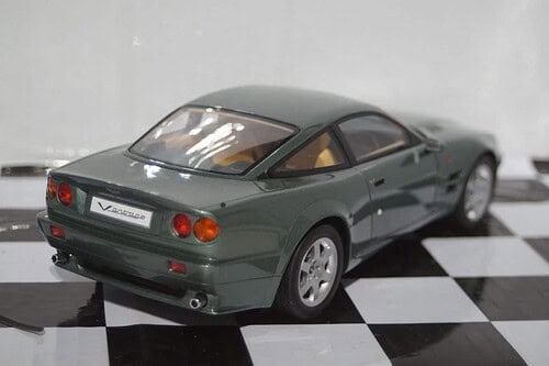 GT Spirit Audi RS6 AVANT TRIBUTE 1:18 Resin GT854
