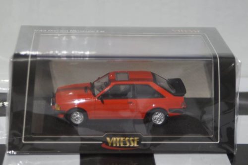 Vitesse ford escort 1983 mk3 xr3i red 1:43rd t9-43091