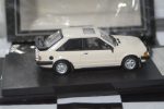 Sunstar ford escort rs turbo 1984 black 4964r 1:18 scale