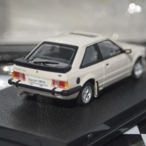 Sunstar ford escort rs turbo 1984 black 4964r 1:18 scale