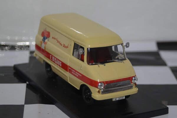 Starline opel blitz kastenwagen a e.bisang in 1:43 scale 530521