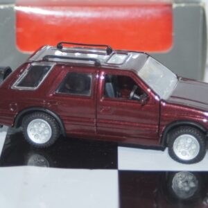 Gama vauxhall frontera lwb maroon 1004 in vauxhall box  in 1:43 scale
