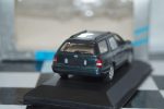 Minichamps Ford Mondeo Hatchback Red LHD MIN 082070 1:43