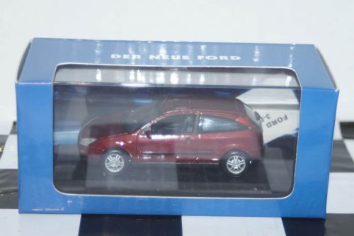 MinichampsFordFocusDoorHatchbackmaroonMINFOCU:diecast