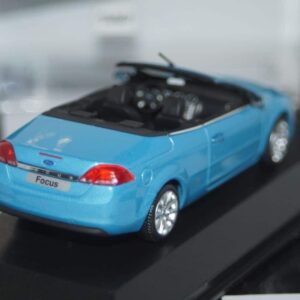 Minichamps Ford Focus 3 Door Hatchback maroon MINFOCU11 1:43 diecast