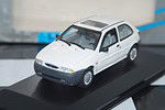 Minichamps Ford Focus 3 Door Hatchback maroon MINFOCU11 1:43 diecast