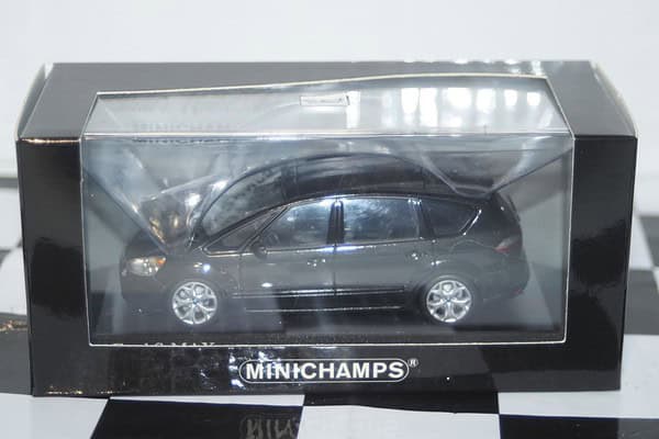 Minichamps ford fiesta mk5 2004 blue 5 door lhd 1:43 diecast