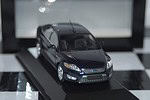 Minichamps Ford Fiesta Mk5 2004 Blue 5 Door LHD 1:43 Diecast