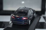 Minichamps Ford Fiesta Mk5 2004 Blue 5 Door LHD 1:43 Diecast