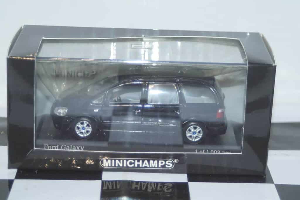 Minichamps Ford Galaxy 2000 Black LHD 1 43 Diecast
