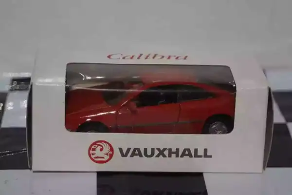 Gama vauxhall calibra 16v red in vauxhall box in 1:43 scale diecast model
