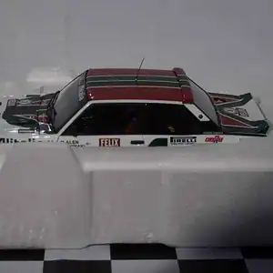 Kyosho fiat 131 abarth 1978 1000 lakes rally 08376e 1:18 diecast