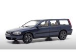 DNA Collectible Volvo V70R 2-SERIE 2001 1:18 DNA000079 Resin
