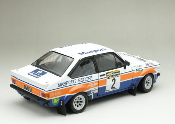 Sunstar ford escort mk2 rs1800 new zealand rally 1979 a.vatanen 4665 1:18 scale