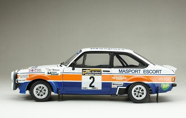Sunstar ford escort mk2 rs1800 new zealand rally 1979 a.vatanen 4665 1:18 scale