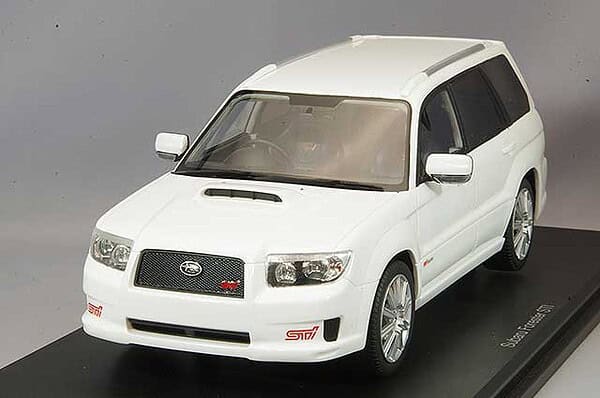 DNA Collectible Subaru Forester STI 2007 1:18 DNA000076 Resin