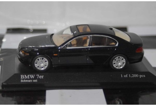 Minichamps BMW 7 Series 2001 Black 431 020202 1:43