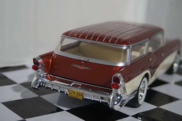 Bos models buick cebtury caballerc estate bos128 1:18 resin