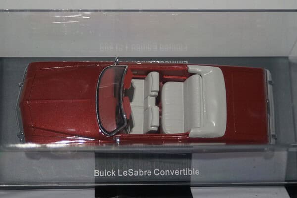 NEO Models American Excellence Buick Le Sabre Red NEO44122 1:43