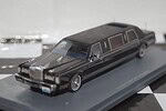 NEO Models Lincoln Town Car Limousine NEO45335 Black 1:43