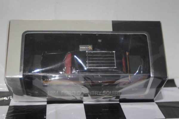 Premium x diecast ford country squire 1964 black pr010 1:43