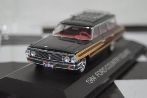 Premium x diecast ford country squire 1964 black pr010 1:43