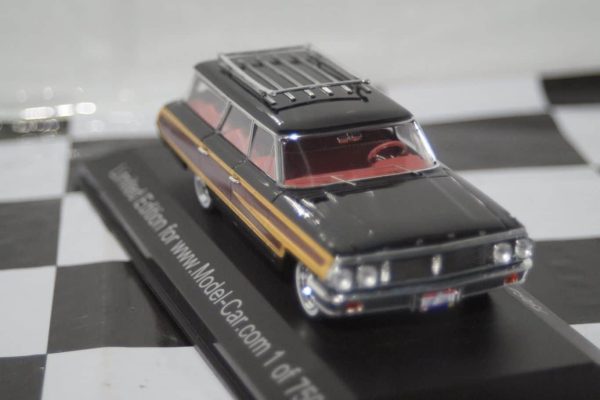 Premium x diecast ford country squire 1964 black pr010 1:43