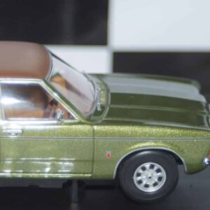 Vanguard ford cortina mk3 2.0 gxl green va10319 1:43 scale