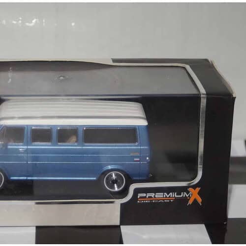 Ixo Subaru Legacy 2.0 Turbo RS 1989 Blue CLC226 1:43