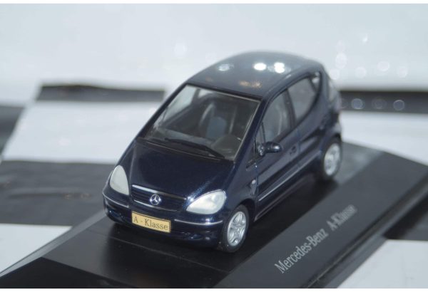 Premium x diecast ford mustang 1965 black prd204 1:43
