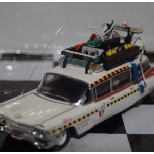 Hotwheels elite ecto 1 ghostbusters 1:43 x5495