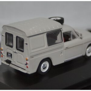 Whitebox Syrena 105 Bosto 1972 Van 1:43 WB212