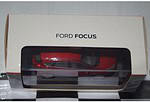Minichamps Ford Focus 5 Door Hatch Fire red Dealer Edition 1:43