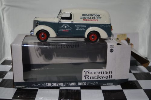 Greenlight 1939 chevrolet van norman rockwell 1:24 diecast 18249