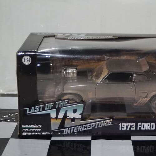 Greenlight Ford Falcon XB 1973 V8 Interceptors Weathered 1:24 84502