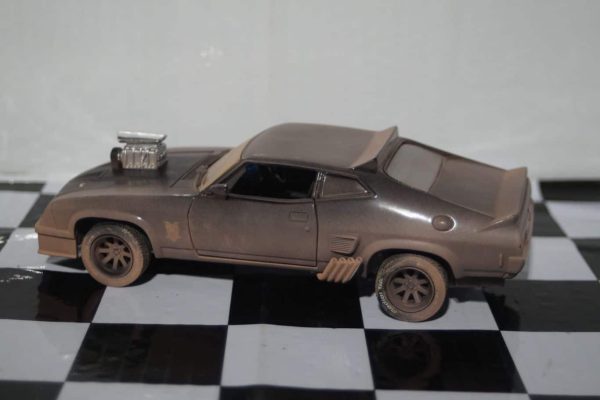 Greenlight Ford Falcon XB 1973 V8 Interceptors Weathered 1:24 84502