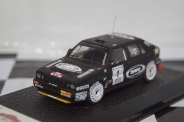 Dedomodels lancia delta intergrale lana storico rally 1:43 code 3