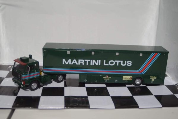 Ixo volvo f89 Martini Lotus racing Transporter 1:43 TTR025