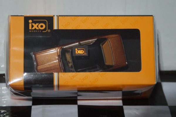 Ixo ford taunus glx 1973 diecast 1:43 clc392n