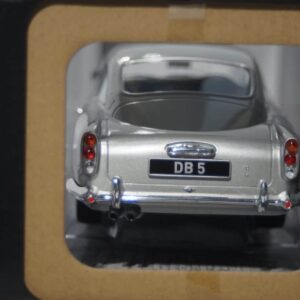 Solido aston martin db5 silver birch 1:18 diecast s1807101