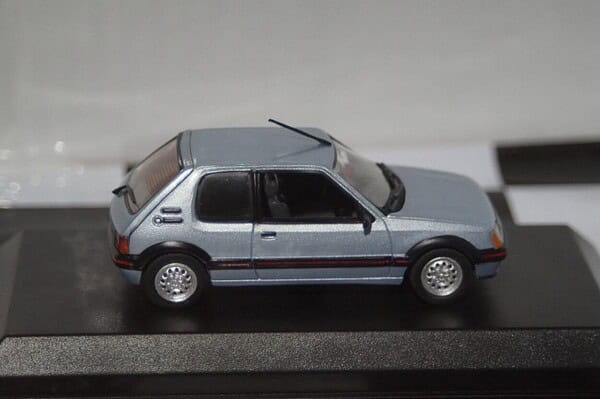 Norev peugeot 205 gti 1.6 1988 blue 1:43 diecast