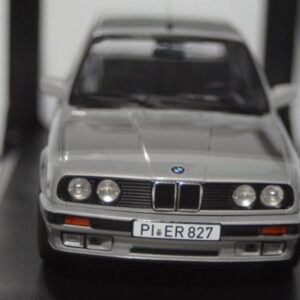 Bmw 325i touring 1991 silver 1:18 scale norev 183216