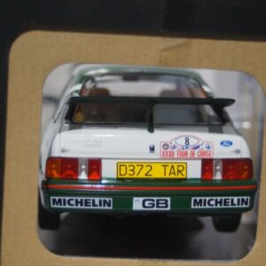 Solido ford sierra cosworth t-d-c 1988 1:18 diecast s1806102
