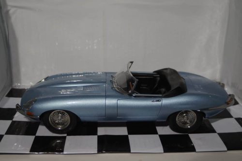 Norev jaguar e type cabriolet blue 1962 1:12 scale 122722