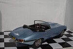 Norev jaguar e type cabriolet blue 1962 1:12 scale 122722