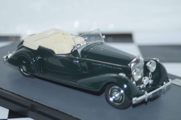 Matrix Bentley 4.25 Litre Vanden Plas Tourer 1:43 scale MX40201-051